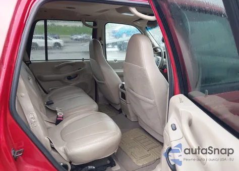 2002 Ford Expedition Eddie Bauer from USA, damaged, VIN 1FMPU18LX2LA65104